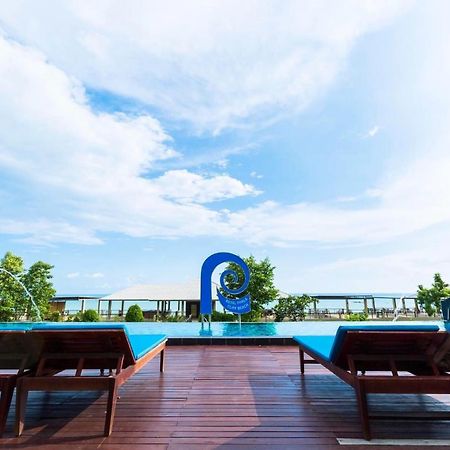 Royal Phala Cliff Beach Resort Банчанг Екстер'єр фото