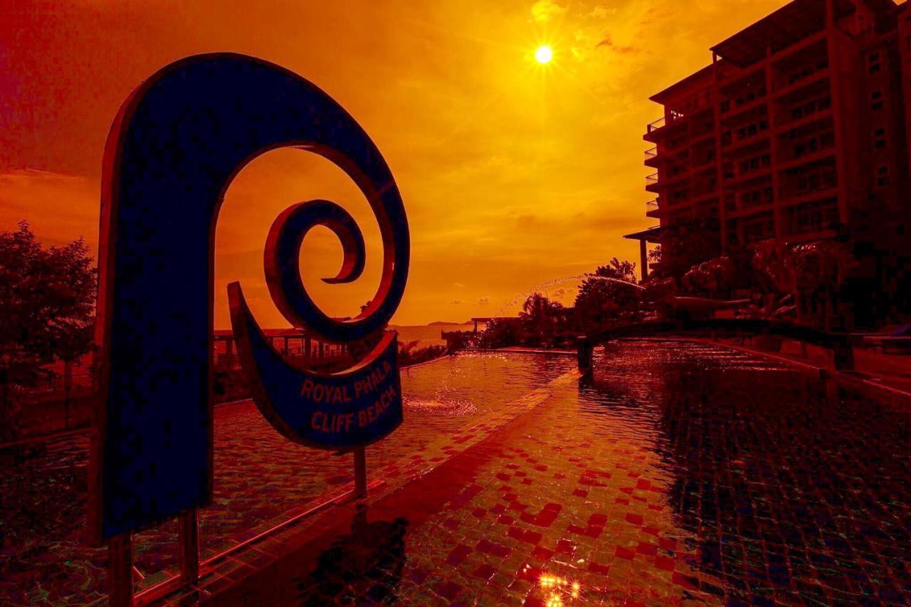 Royal Phala Cliff Beach Resort Банчанг Екстер'єр фото