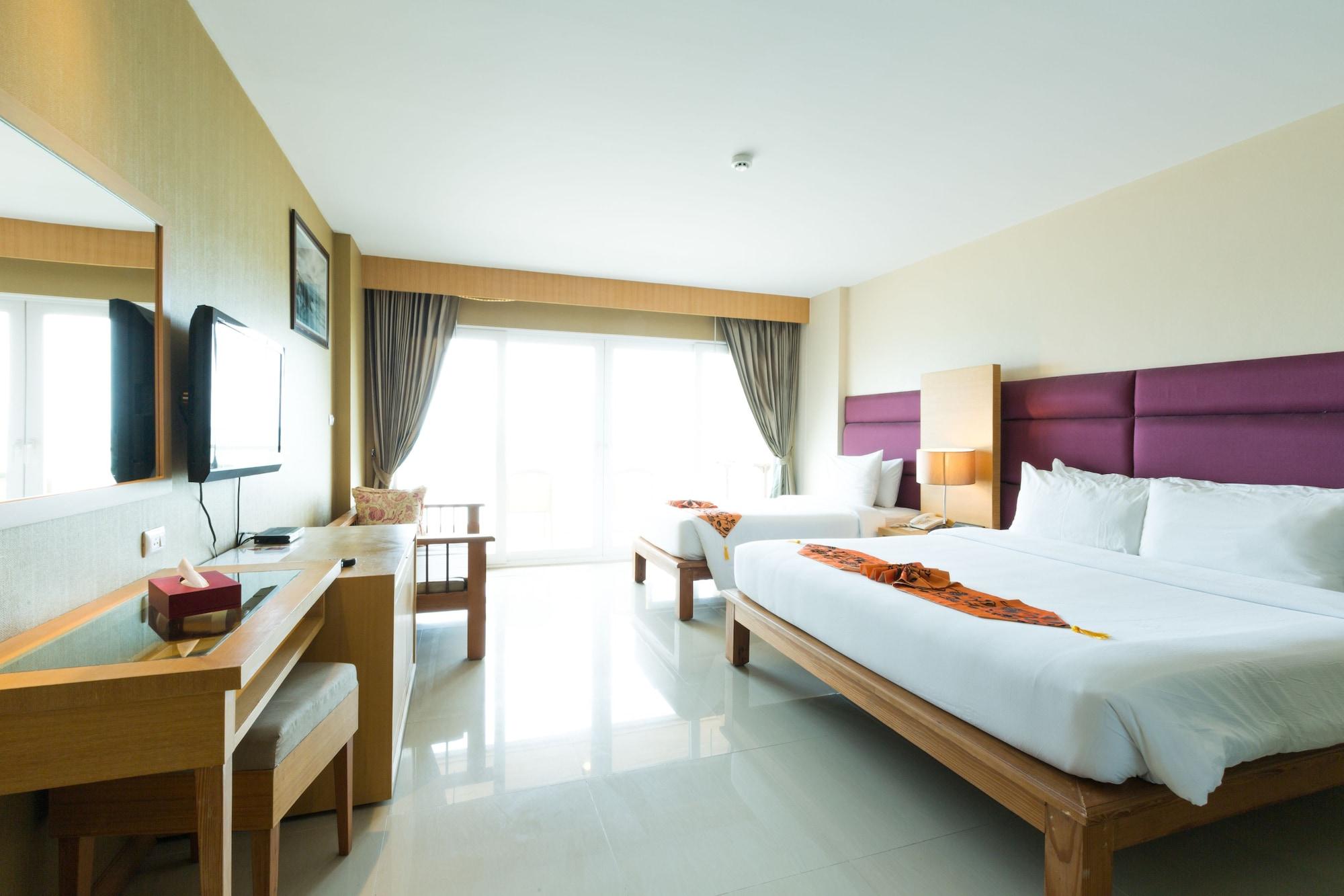 Royal Phala Cliff Beach Resort Банчанг Екстер'єр фото
