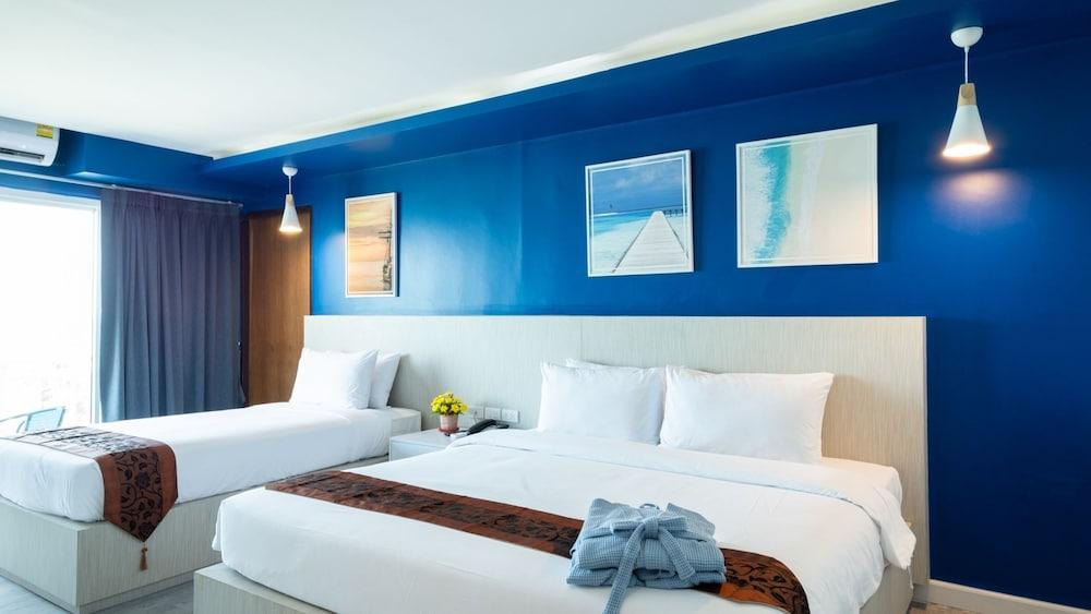 Royal Phala Cliff Beach Resort Банчанг Екстер'єр фото