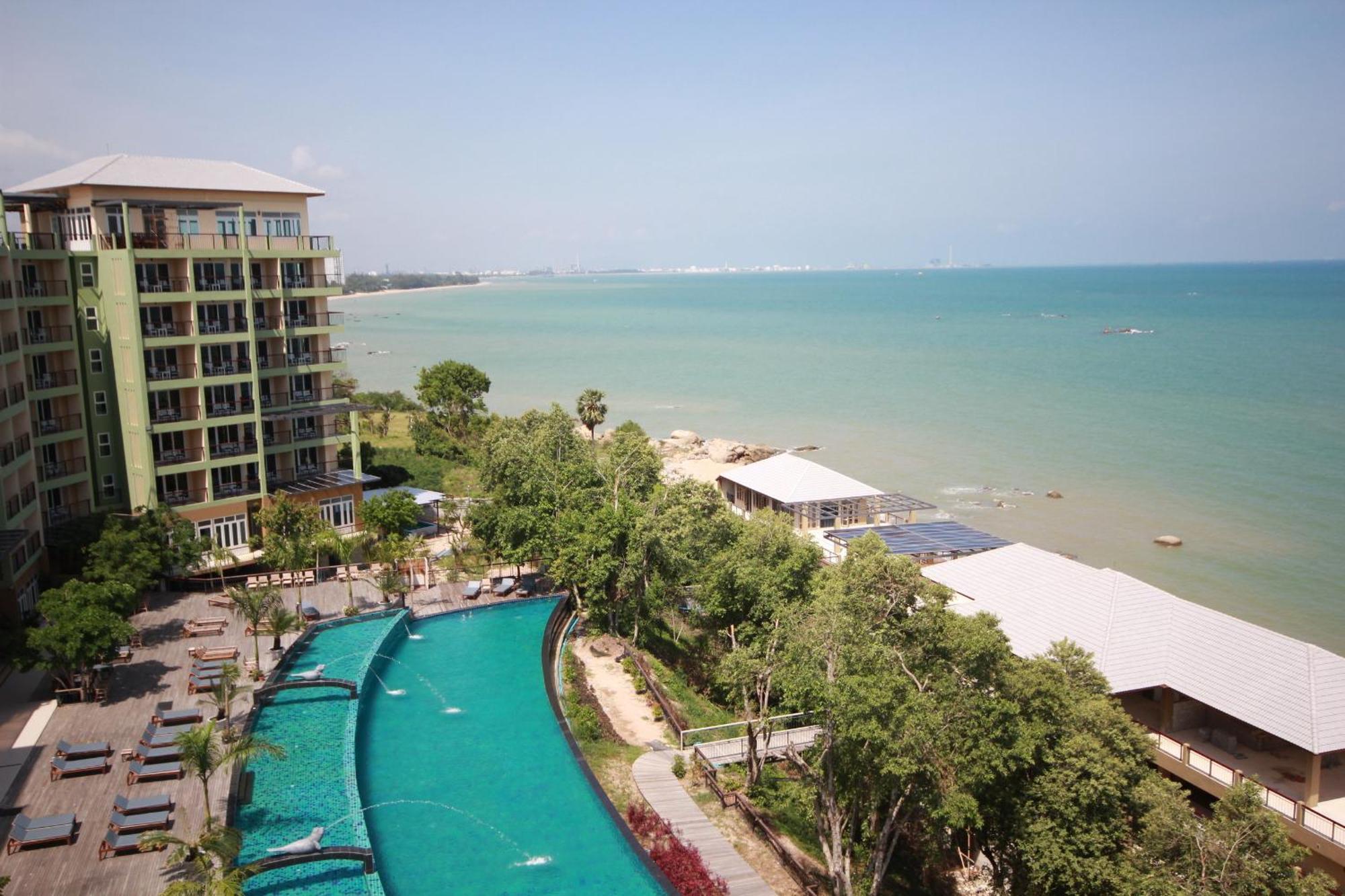 Royal Phala Cliff Beach Resort Банчанг Екстер'єр фото