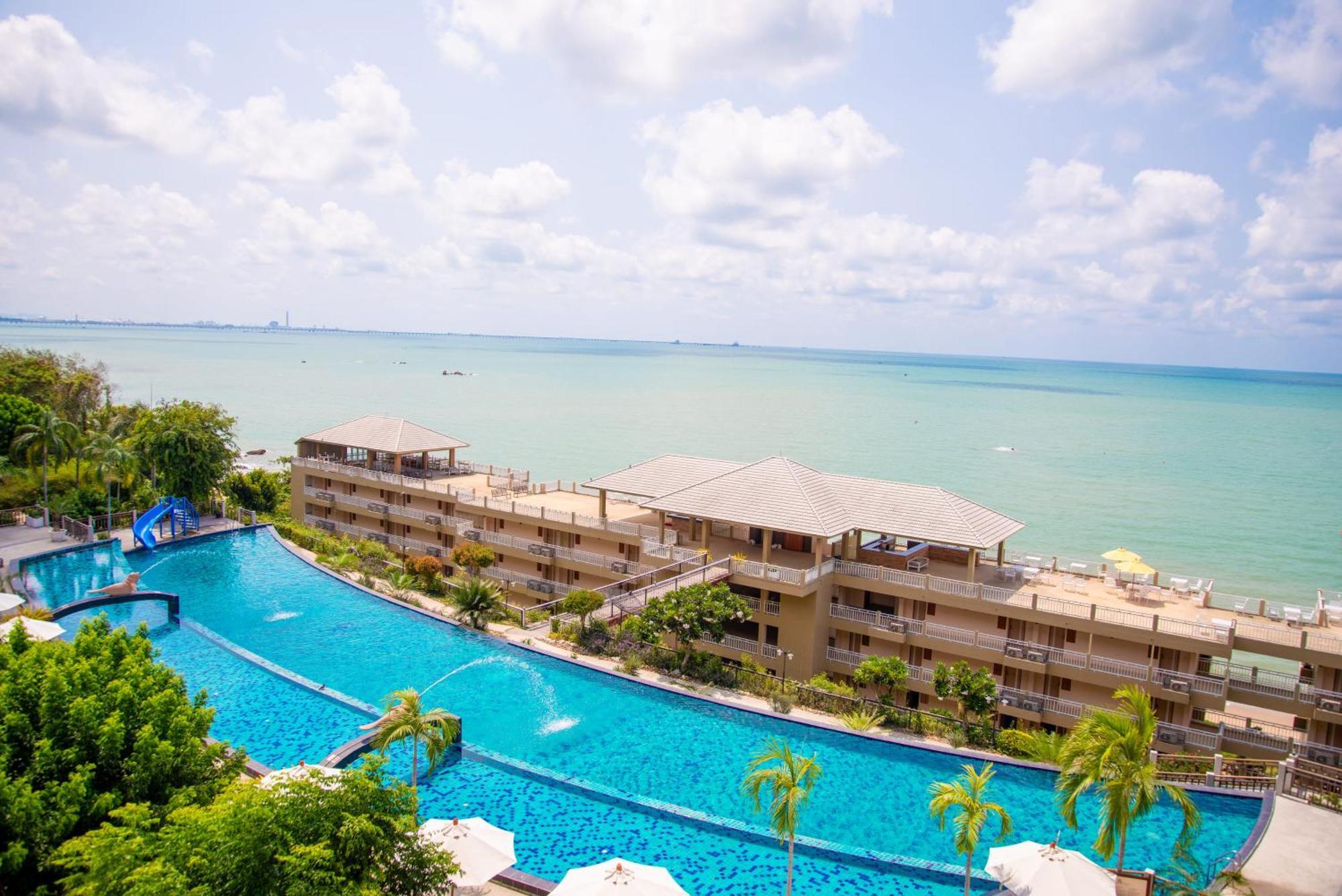 Royal Phala Cliff Beach Resort Банчанг Екстер'єр фото