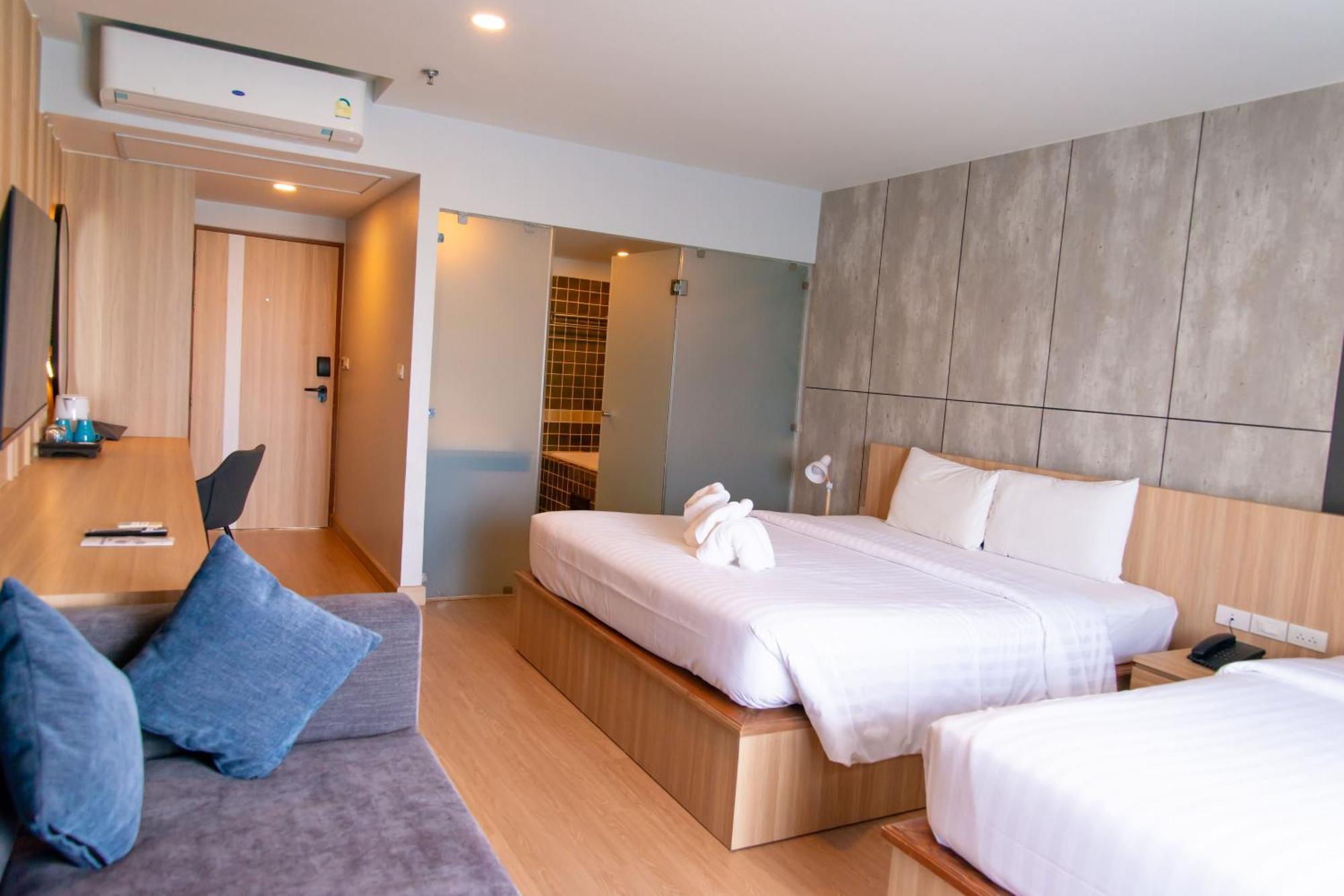 Royal Phala Cliff Beach Resort Банчанг Екстер'єр фото